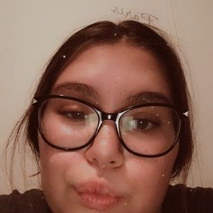 Meet your Posher, Jasmine